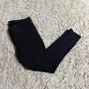 Women’s Size US34R/EU46 Black Montar Knee Patch Horseback Riding Breeches